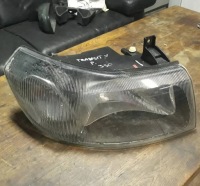 фото thumb №1, Ford transit 2000 перед сторона правая лампы передние