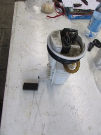 фото thumb №1, Skoda оригінальний номер 1j0.919.051h корпус, насос паливна żyroskopowa