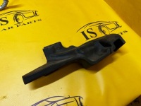 фото thumb №3, Левая губка пена жабо renault megane iv