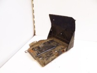 фото thumb №1, Peugeot 306 основание защита корпус аккумулятор 1.6 8v