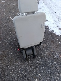 фото thumb №10, Vw t5 рестайлинг сиденье одинарный второй ряд koziołek