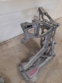 фото thumb №3, Кронштейн поперечина лівий перед mercedes c-klasa w205