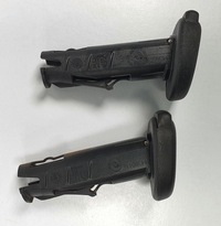 фото thumb №7, Тримачі підголівник правий перед saab 9-3 93 пара