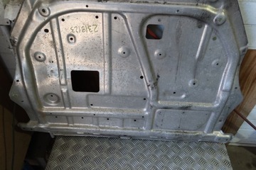 фото thumb №9, Захист плита pod двигун vw eos 1q0825237a