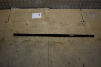 фото thumb №1, Idealna молдинг стекло дверь задняя левая mercedes w167 1