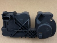 Вимикач засувка блокування капот двигуна merc w117 w156 w176 w242 a2468700558 Ціна, фото thumb