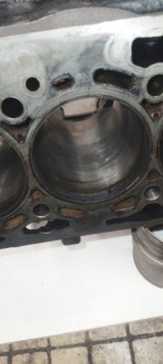 фото thumb №9, Блок  двигуна 2.0 tdi superb 3 golf 7 passat b8 audi a3 a4 a5 crl 03n103011a