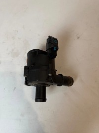 фото thumb №9, Водяной насос дополнительный renault 925164ga0a