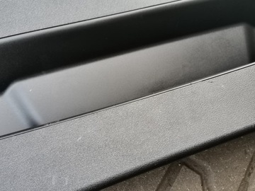 фото thumb №8, Оббивка кришки зад bmw x1 f48 7350844