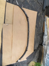 фото thumb №1, Volvo v40 xc40 спойлер накладка бампер перед