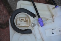 фото thumb №6, Замок дверь левый задняя mazda 3 bm 2013-