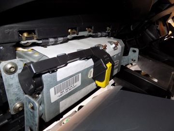 фото thumb №9, Skoda fabia 1.4 mpi панель подушки ремені