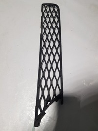 фото thumb №1, Решітка бампера правий перед mercedes r w251