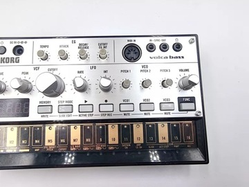 KORG VOLCA-БАС-СИНТЕЗАТОР
