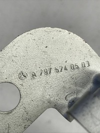 фото thumb №5, Mercedes кронштейн радиатора бампер передний правый eqs v297 a2975240500