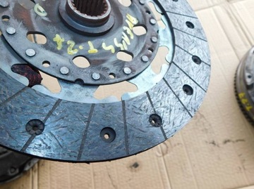 фото thumb №9, Toyota avensis t27 2.0d4d 09r зчеплення двомасовий маховик