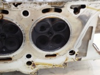 Головка ліва maserati ghibli 3 3.0 v6 q4 m156b 2283306 подряпини ! в Україні, фото thumb