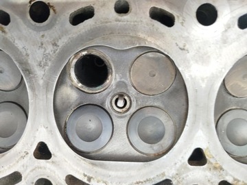 фото thumb №10, Головка двигателя 1642r-11 110417920r 0.9 tce h4b dacia renault