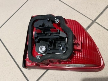 фото thumb №10, Vw touran 10- w кришка багажника лампа задня зад права