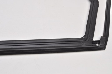 фото thumb №8, Volvo xc60 ii планка прокладка дверь левый зад задняя левая 31856284