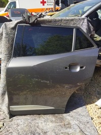 фото thumb №1, Двері лівий задня peugeot 2008 ii