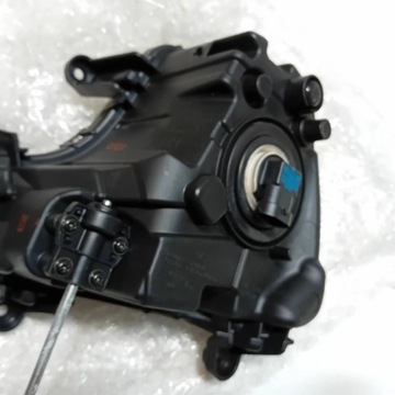 фото thumb №12, Hyundai i20 ii купе 14- галоген лампа протитуманна права перед нова oem