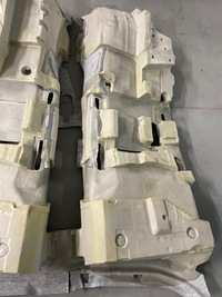 фото thumb №10, Килимок обшивка a7 c8 idealna оригінал 4k8