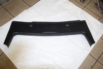 фото thumb №9, Vw golf iv защита накладка ремня зад задняя 1j6863459c