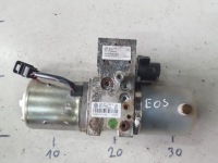 фото thumb №1, Vw eos 06-10r насос крыша 1q0871789c