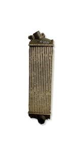 Купить Opel vivaro 2 рестайлинг  06-14r 2.5 cdti радиатор интеркулер 8200411160c, фото thumb