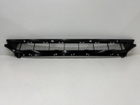 фото thumb №1, Audi q5 s-line решітка середня бампера 80a807647b