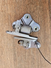 фото thumb №1, Mercedes ml w164 05-11 петля петли дверь правый задняя c349