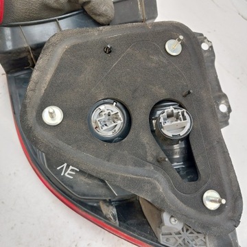 фото thumb №10, Honda civic 8 viii sedan рестайлінг лампа права задня w крило