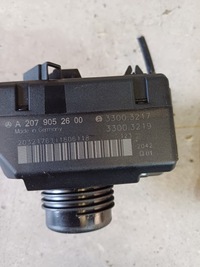 фото thumb №5, Замок зажигания ключ mercedes w204 lift nr. a2079052600