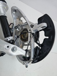 фото thumb №9, Ferrari поворотный кулак подвеска левый перед 343012