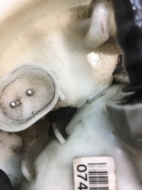 фото thumb №9, Насос топлива поплавок bmw 3 e92 320 i 7197073 7162394