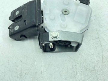 фото thumb №6, Toyota prius prime 2016 замок дверь задних автомобилей грузовых