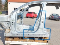 Купить Mercedes w254 glc 220d стойку средний порог левое  четверть, фото thumb