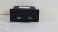 фото thumb №1, Jeep wrangler jl 18- панель usb usb c 68481187aa