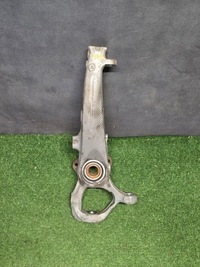 фото thumb №1, Поворотный кулак правая перед porsche panamera 971