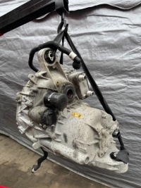 Tesla model 3 standardowy zasięg задній двигун 1120980-00f Зі Шроту, фото thumb