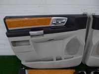 фото thumb №4, Grand voyager v 08- обшивки дверь перед задняя комплект