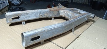 SUZUKI GSF 400 BANDIT ПОВОРОТНЫЙ КРОНШТЕЙН ЗАДНИЙ КРОНШТЕЙН КОЛЕСНЫЙ КРОНШТЕЙН