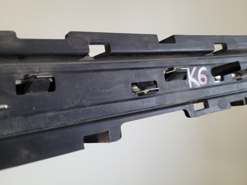 фото thumb №15, Volvo v40 рестайлинг решётка з хром заглушка бампера правая хром 31347043 oem