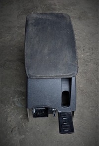 фото thumb №6, Підлокітник volkswagen 1k0863323m