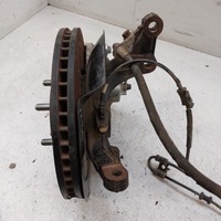 фото thumb №13, Hyundai ix35 1,7crdi поворотный кулак левая перед суппорт