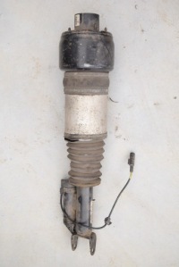 Купить Mercedes w219 w211 3.0 cdi амортизатор правый  перед airmatic, фото thumb