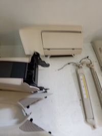 фото thumb №5, Tesla x салон світлий пластики стійки стеля