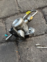 Купити Opel insignia a 2.0t насос упорскування пального, фото thumb