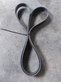 фото thumb №1, Scania r 420 e5 ремінь багатореберний клиновий новий